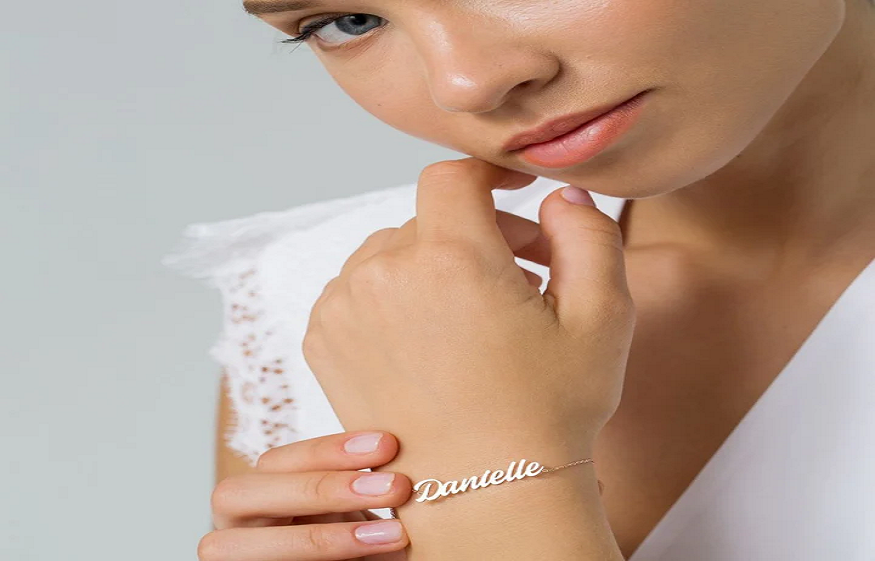 name bracelet in silver